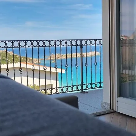 Rena Bianca 7 *